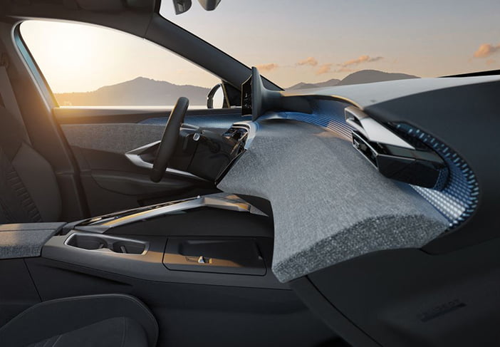 PeugeotPanoramicIcockpit