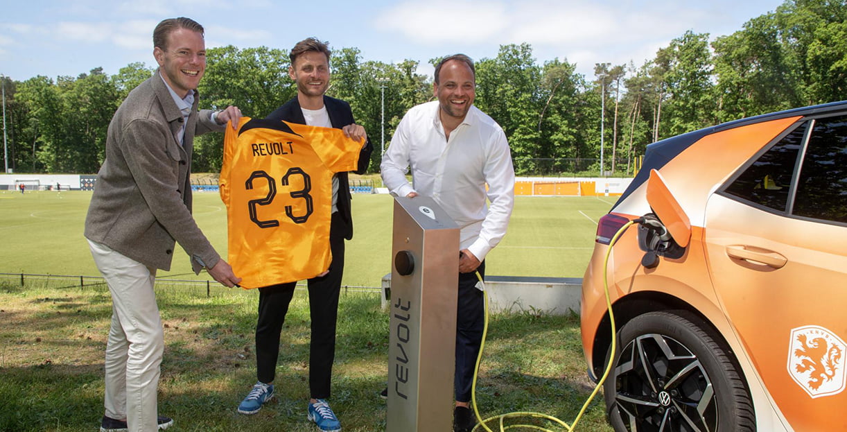 Meer laadpalen voor het amateurvoetbal KNVBrevolt