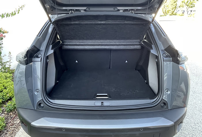 Peugeot2008eTest5