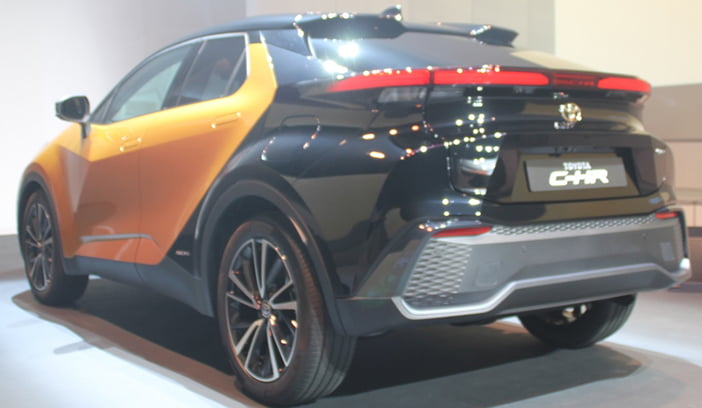 ToyotaCHR12
