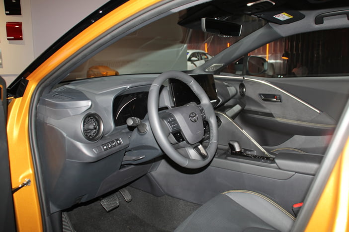 ToyotaCHR26