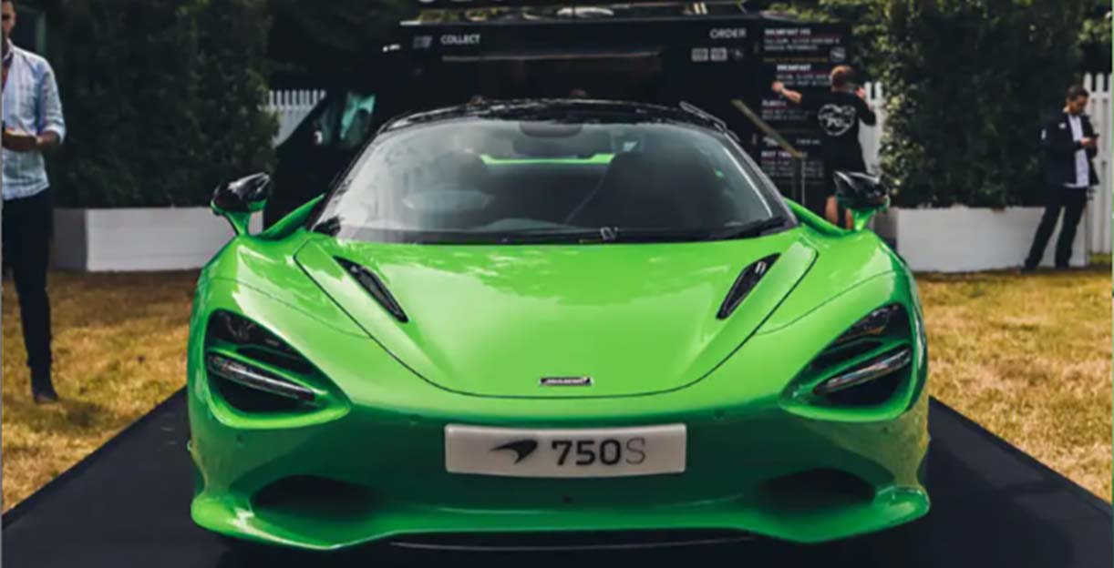 McLaren750Sprijs