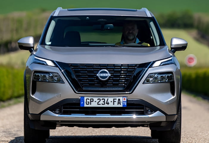 NissanXtrailToyotaRAV4i
