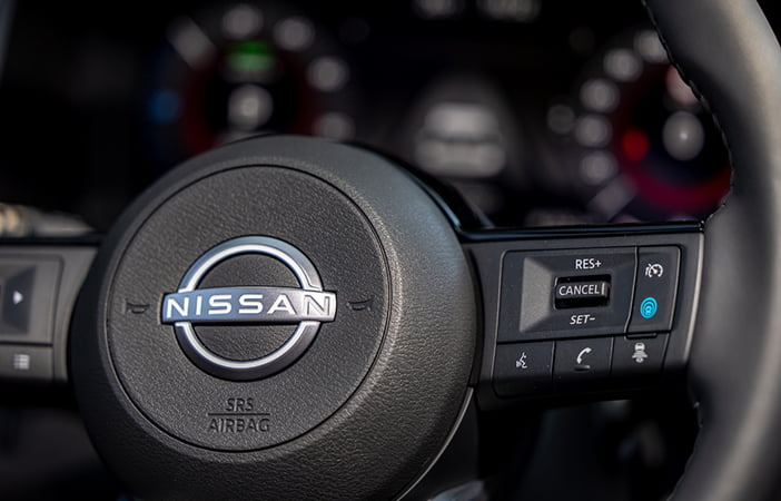 NissanXtrailToyotaRAV4z