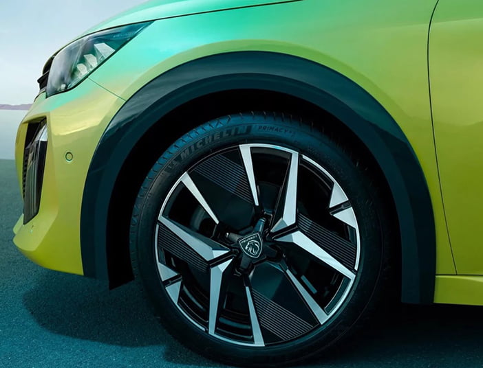 Peugeot208Facelift19