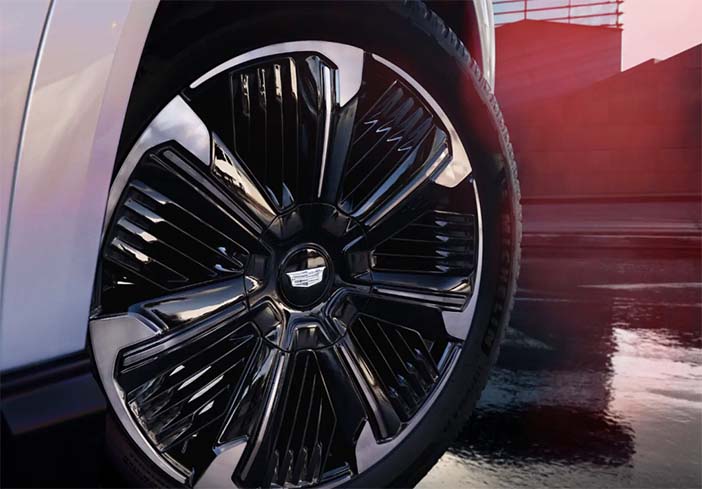 CadillacEscaladeIQ7