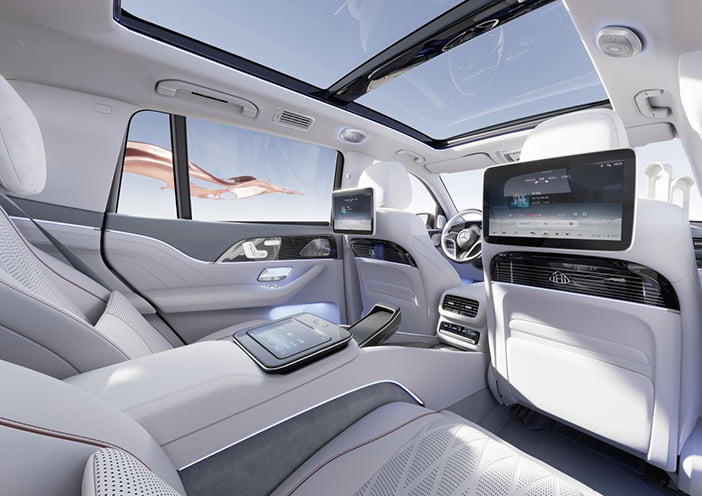 MercedesMaybachGLS2