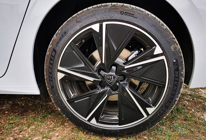 Peugeot308E12