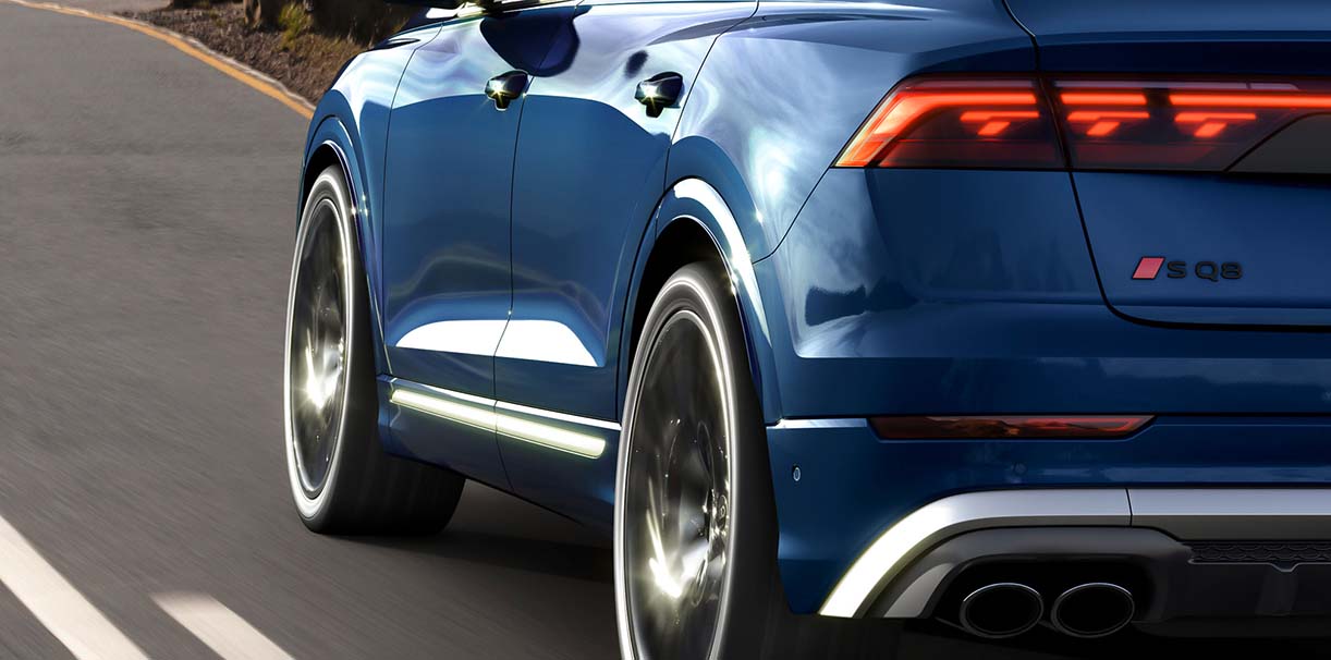 AudiQ8m