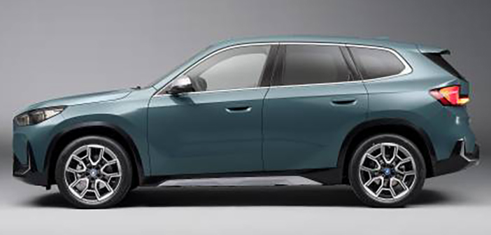 BMWiX1