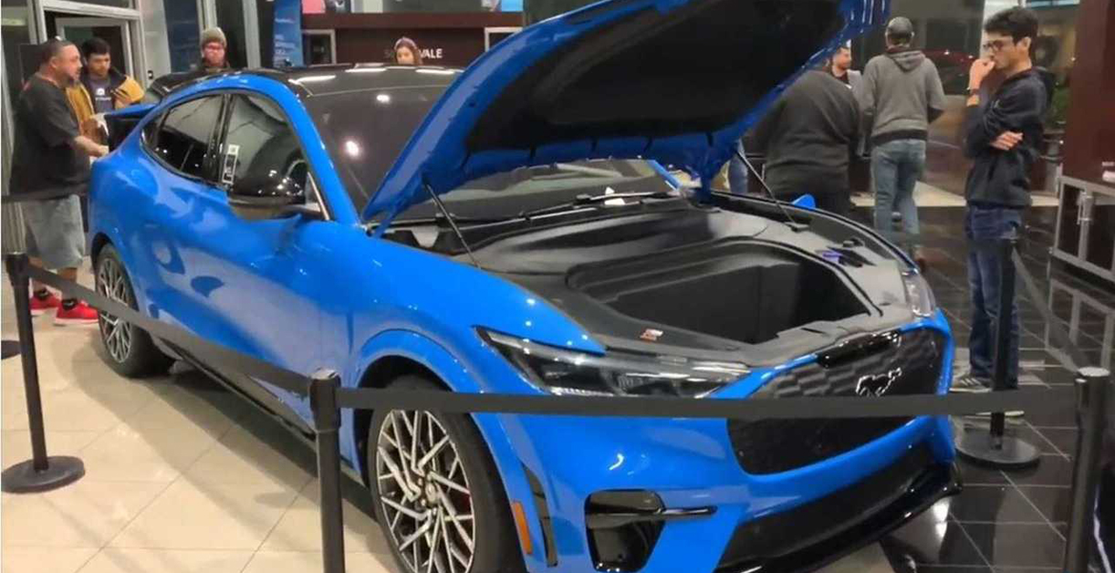 Ford wil weer winst maken, maar weet niet hoe FordMustangMachE3