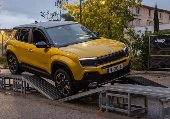 JeepAvenger2