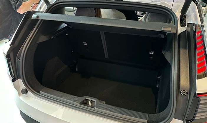 VolvoEX30prototype17