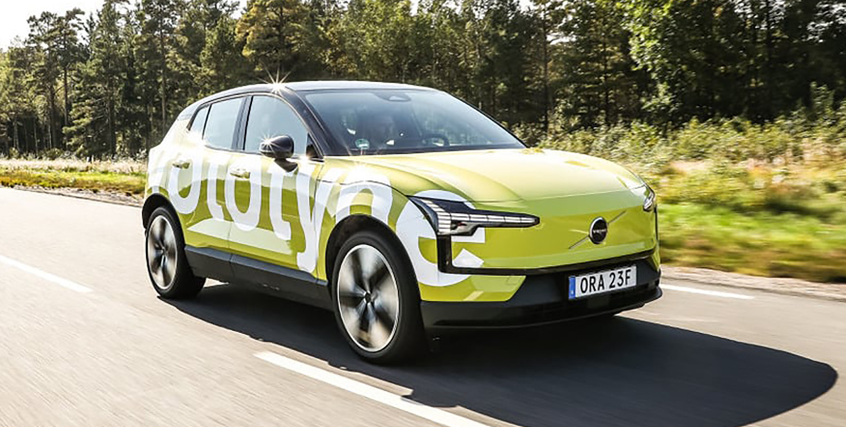 Hoe ontwerp je een budget SUV: eerste test Volvo EX30 VolvoEX30prototype19