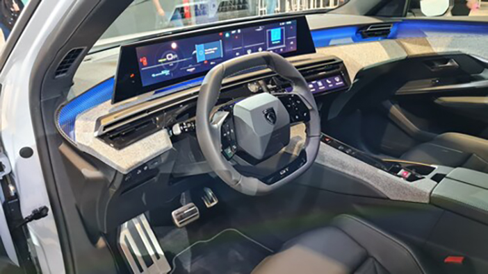 Peugeot E 3008.