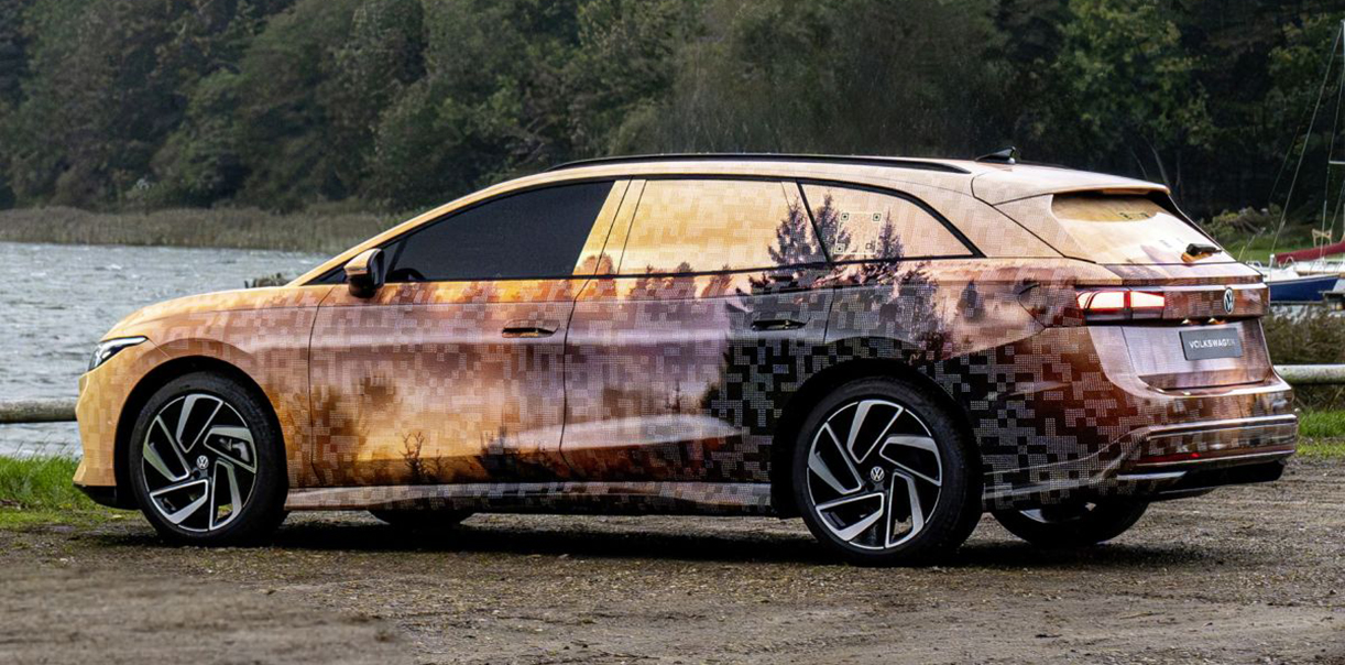 Volkswagen plaagt met de ID.7 Tourer VolkswagenID7TourerGecamoufleerd