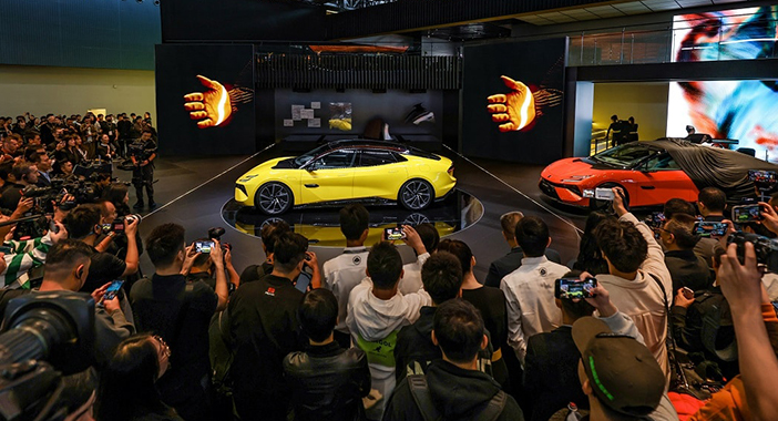 LotusEmeyaGuangzhou7