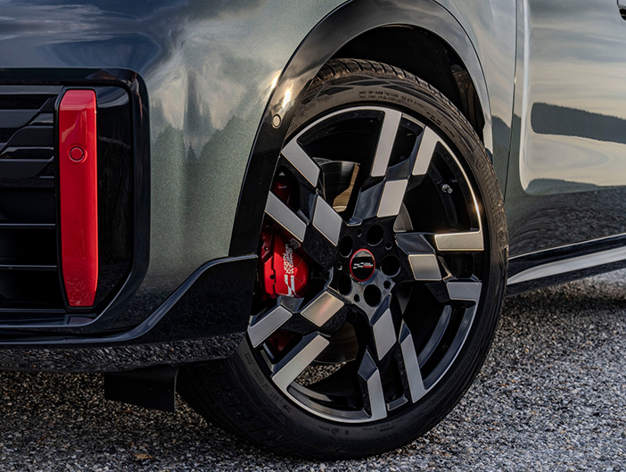 MiniCountrymanJohnCooperWorks5