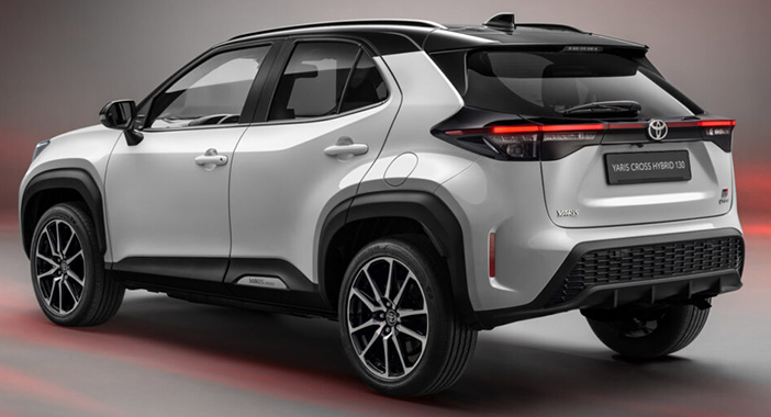 ToyotaYarisCross13