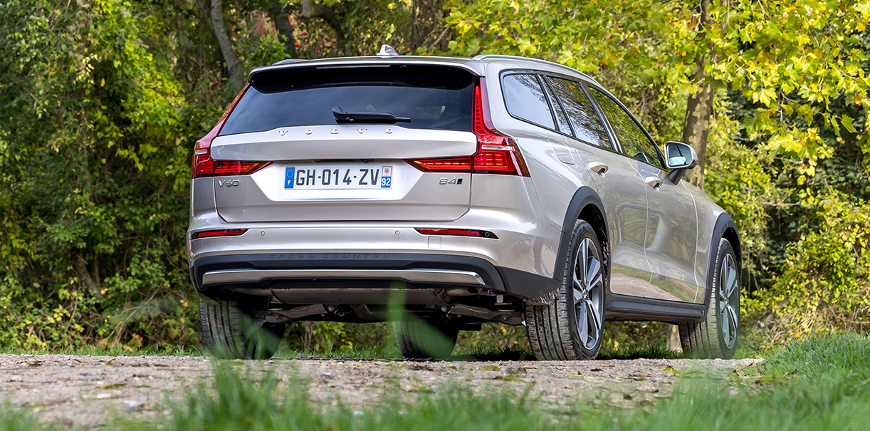 VolvoV60CrossCountry