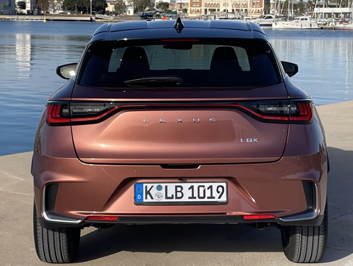 LexusLBXtest7