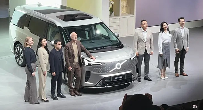 VolvoEM90q