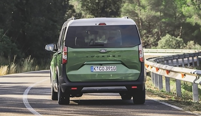FordTourneoCourier6