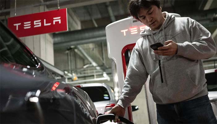 TeslaJapan