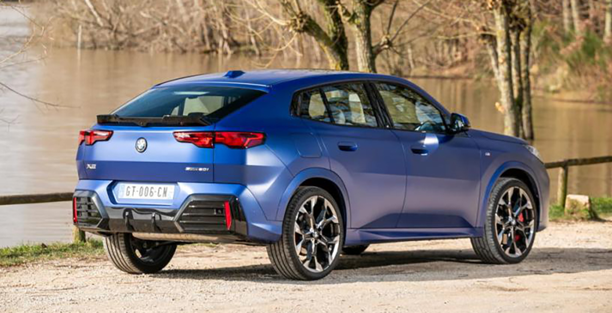 Eindelijk een volwaardige BMW: test iX2 BMWx2test