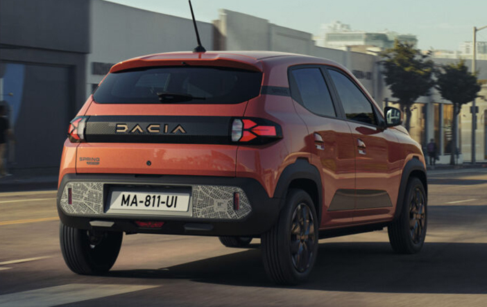 DACIA SPRING (BBG)