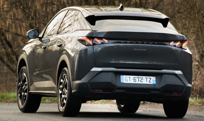 Peugeot3008PureTech136Test2