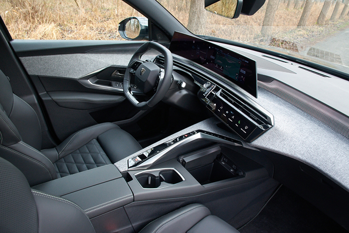 Peugeot3008PureTech136Test3