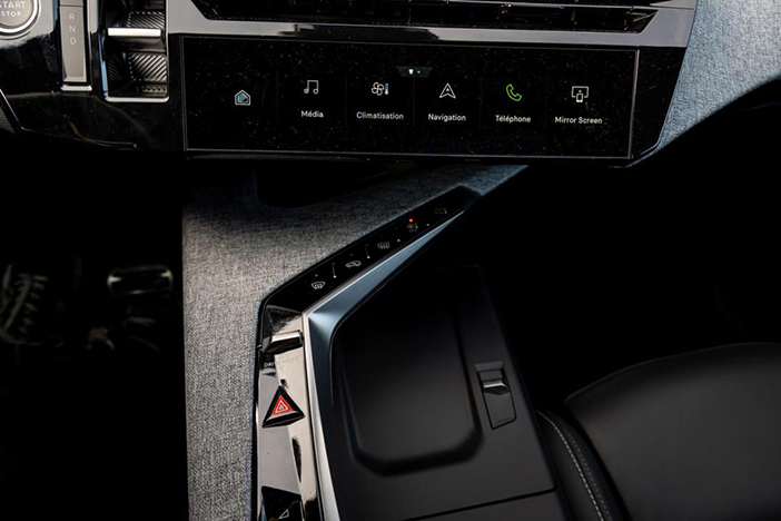 Peugeot3008RenaultAustral11