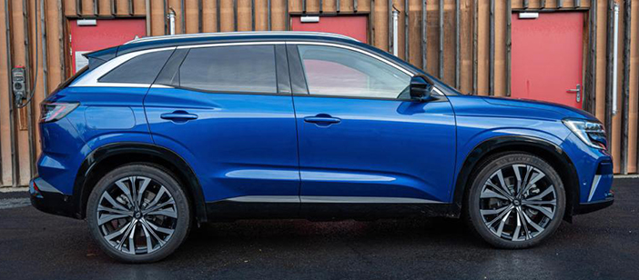 Peugeot3008RenaultAustral15