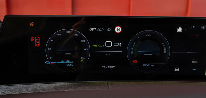 Peugeot3008RenaultAustral16