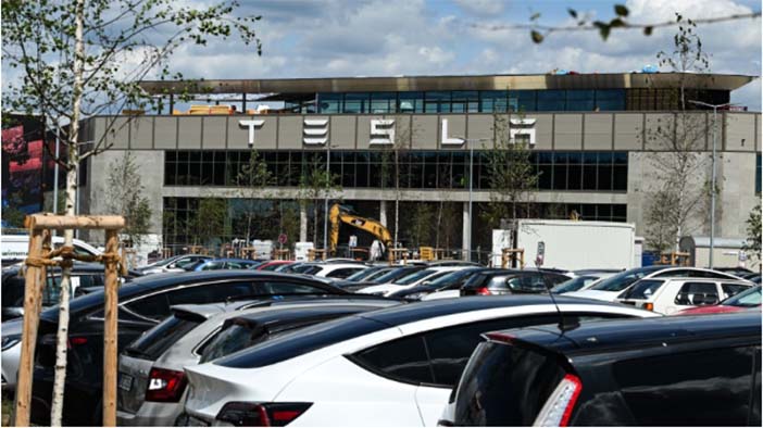 TeslaBerlijn12