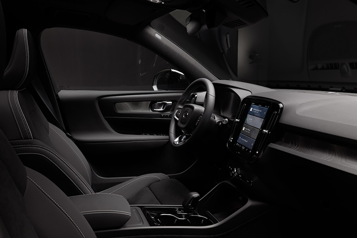 Volvo 40 Series Black Edition Interior