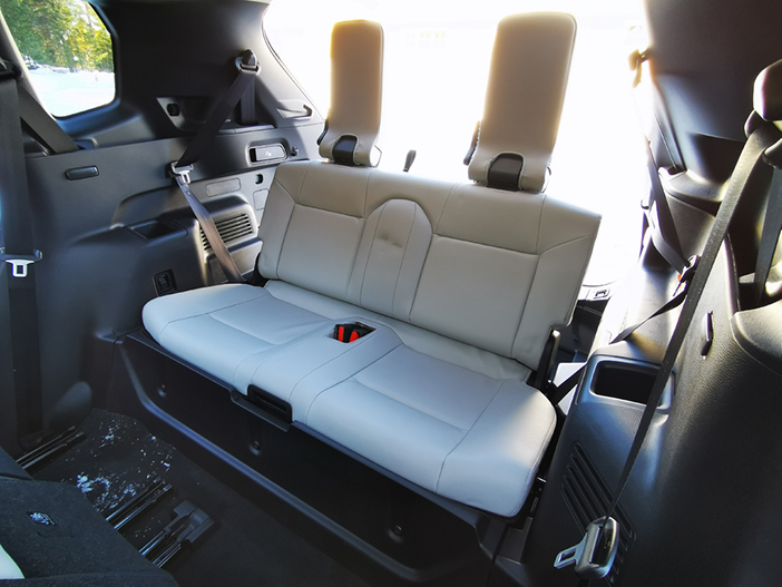 MitsubishiOutlanderPHEV10