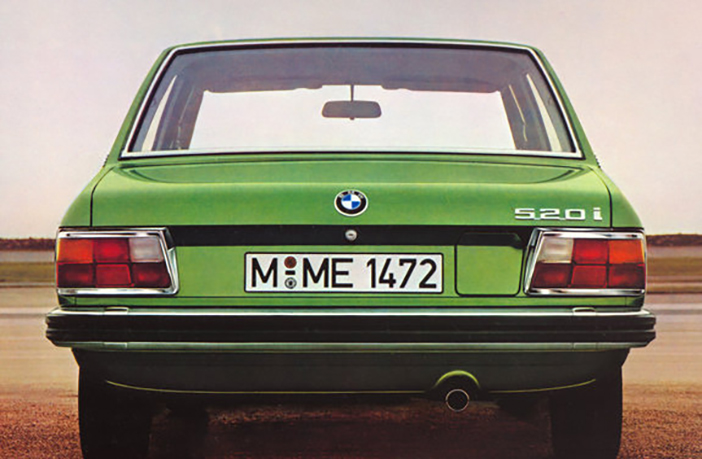 BMW520i