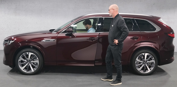 MazdaCX80c