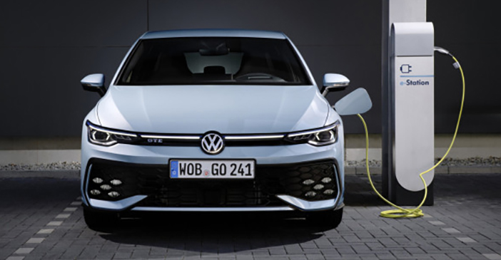 VolkswagenGolfGTE5