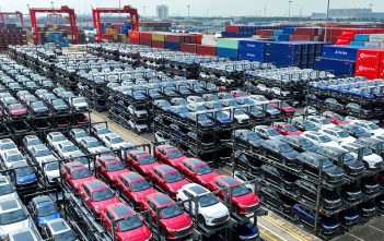 CHINA ECONOMY AUTOMOBILE