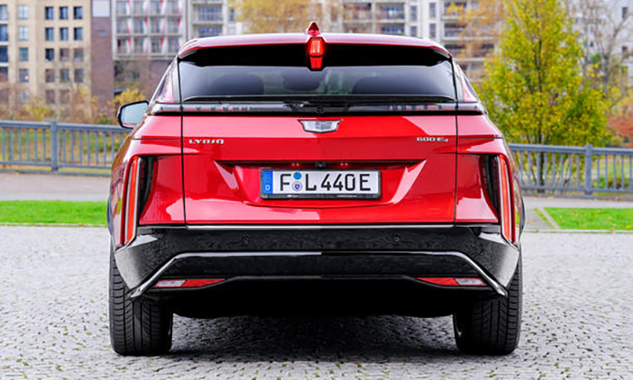 2024 Cadillac LYRIQ