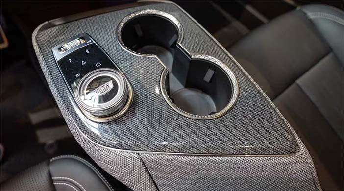 CadillacOptiq8