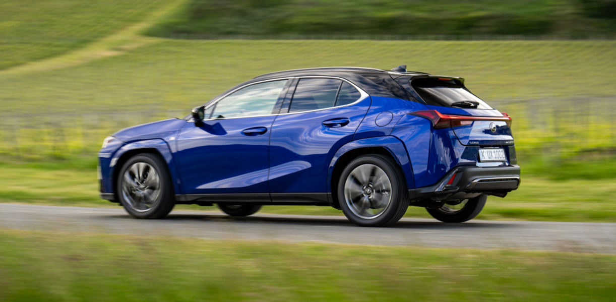 LexusUX300hTest5