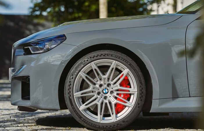 BMWm2facelift3