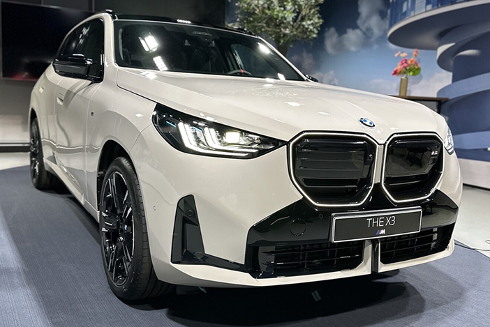 BMWx3bK