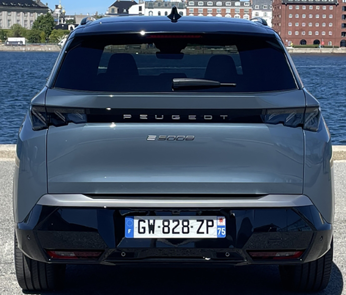Peugeot5008Etest4