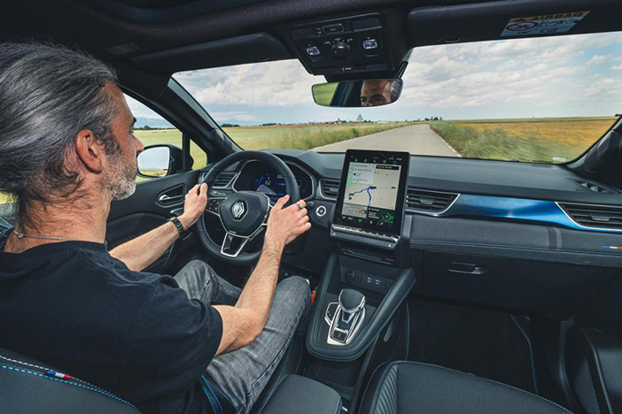 RenaultCapturFaceliftTest11
