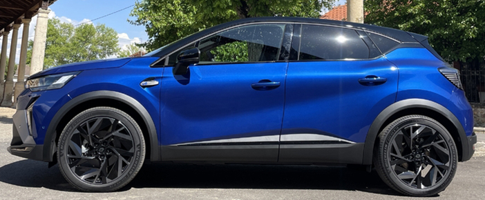RenaultCapturFaceliftTest18